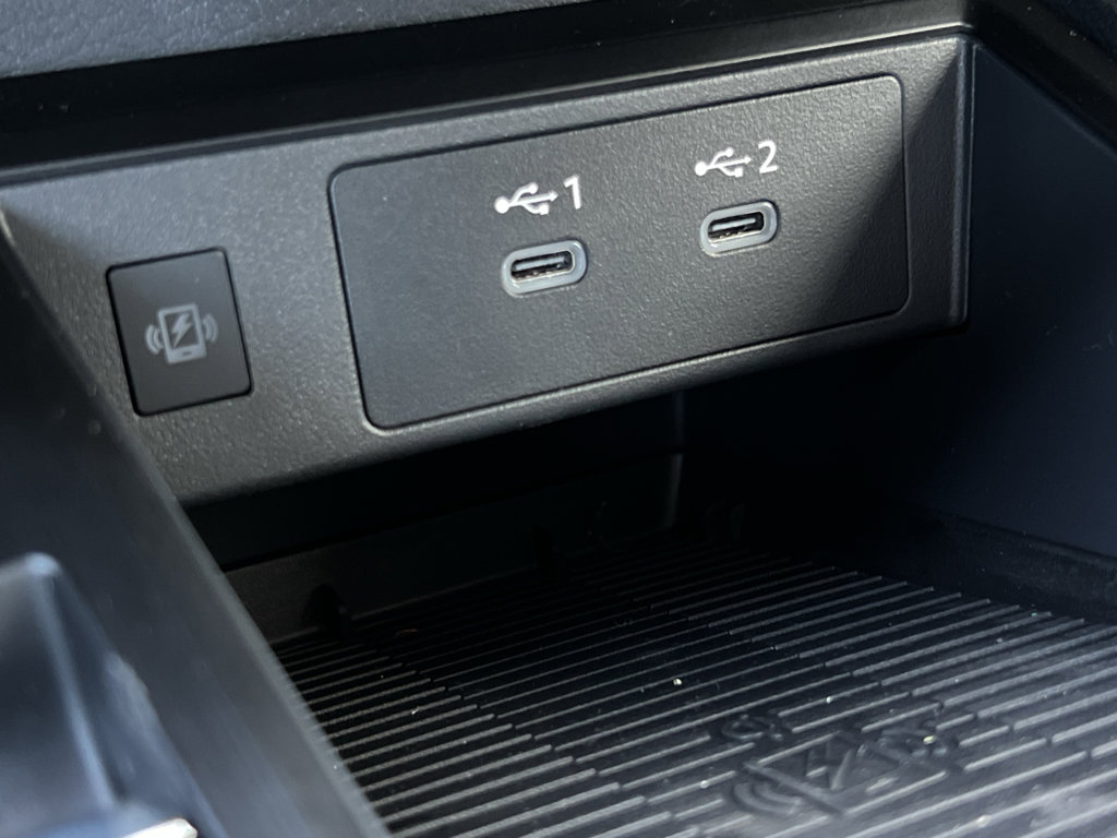 New 2026 Nissan Kicks SR w/ Illumination Package image 26