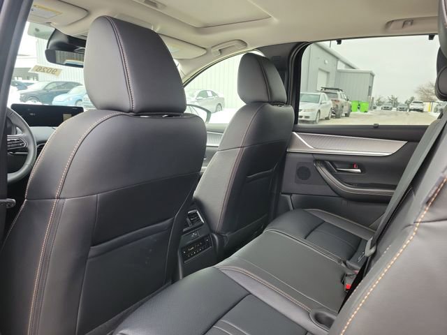 New 2026 MAZDA CX-90 3.3 Turbo w/ Preferred Package image 14