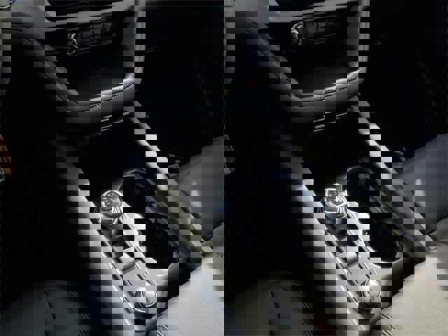 New 2025 Ford Explorer Active w/ Active Comfort Package image 31