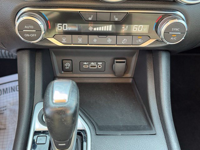 Used 2025 Nissan Sentra SR FWD image 16