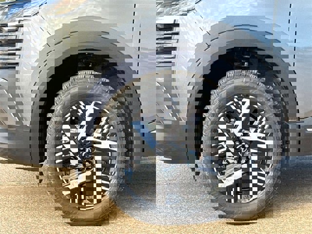 New 2026 Nissan Kicks SV w/ SV Premium Package image 6