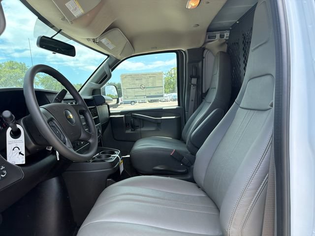 New 2026 Chevrolet Express 3500 Extended w/ Driver Convenience Package RWD image 21
