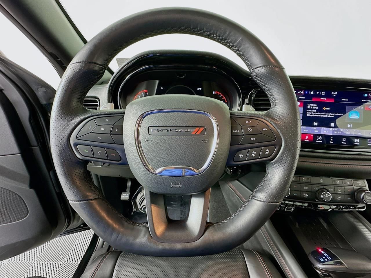 Used 2025 Dodge Durango GT image 9