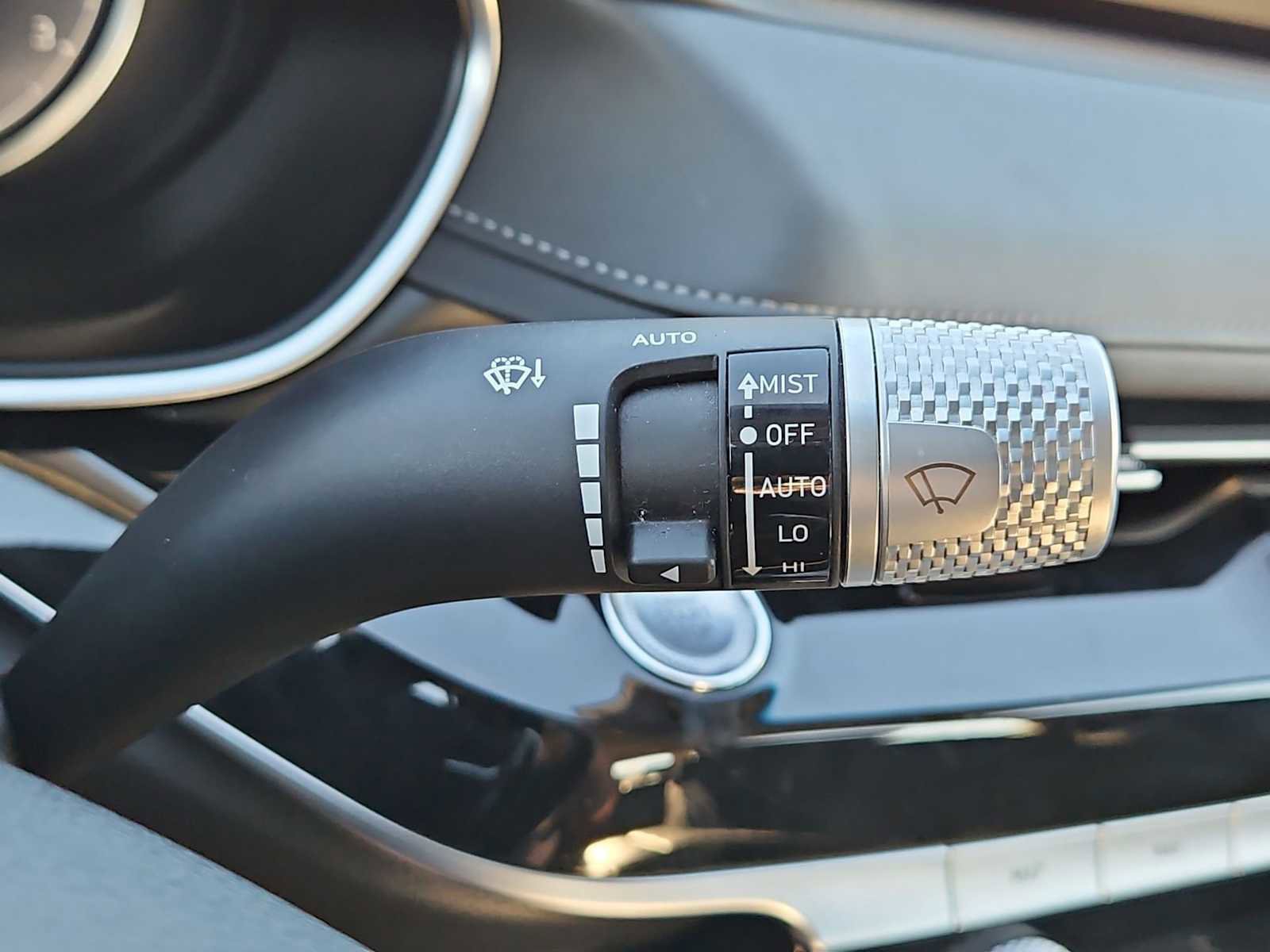 Used 2023 Genesis G80 2.5T image 24