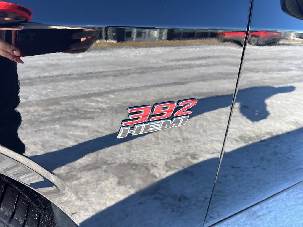 Used 2014 Dodge Challenger SRT8 image 8