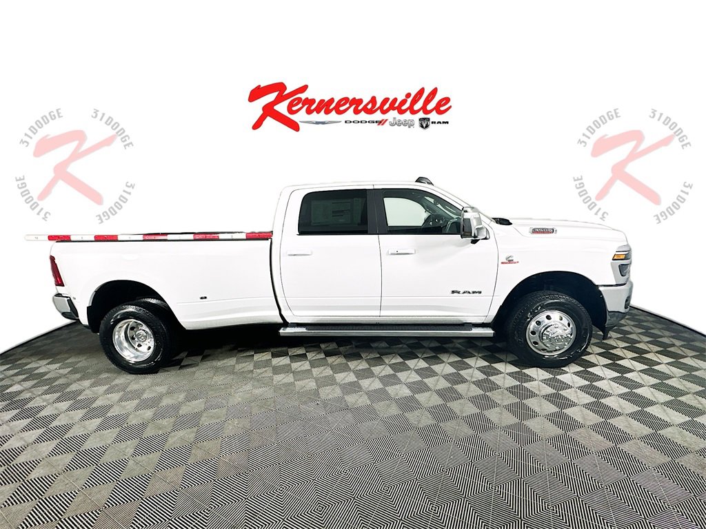 New 2025 RAM 3500 Laramie image 9