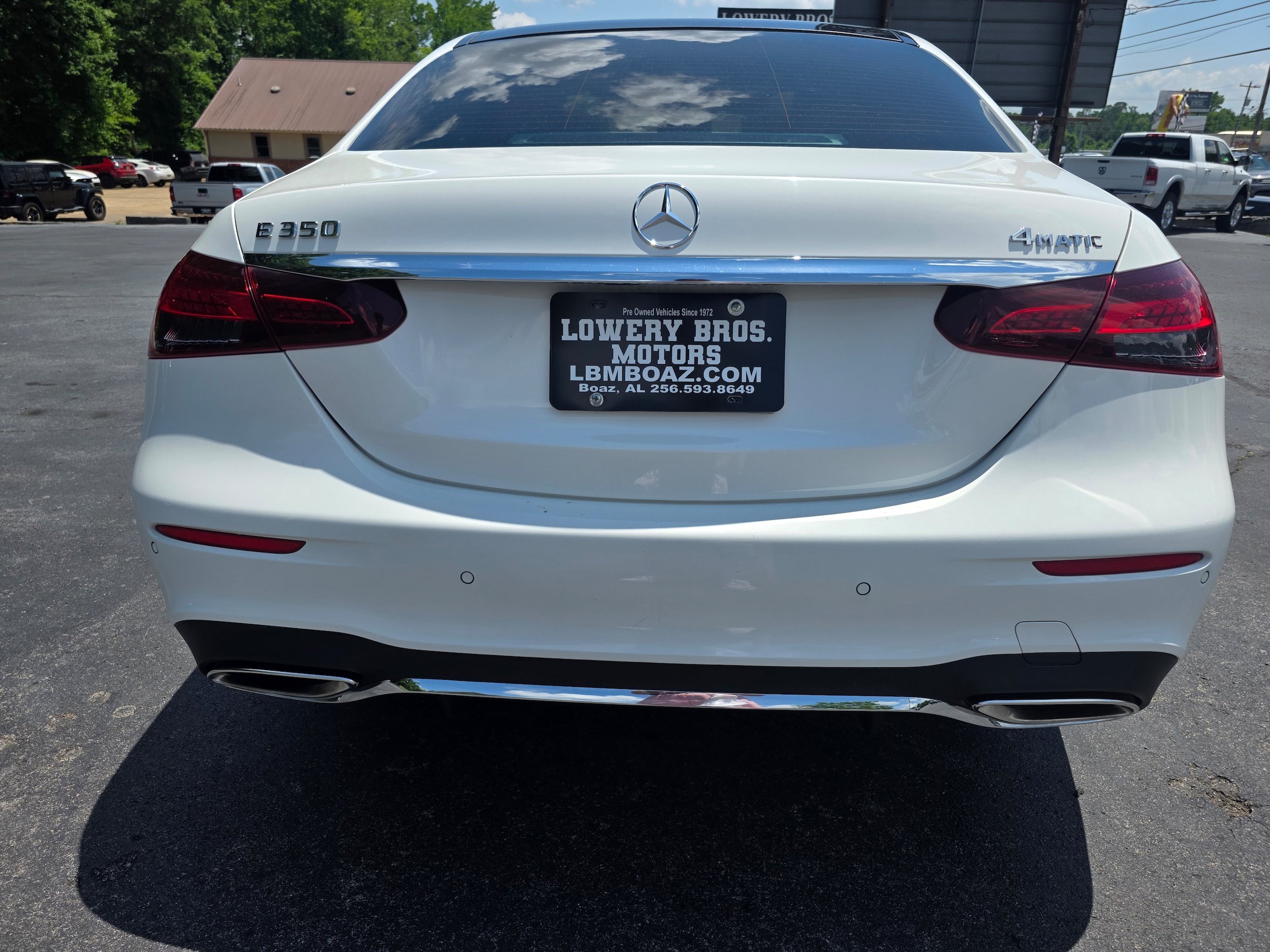 Used 2022 Mercedes-Benz E 350 4MATIC Sedan image 6