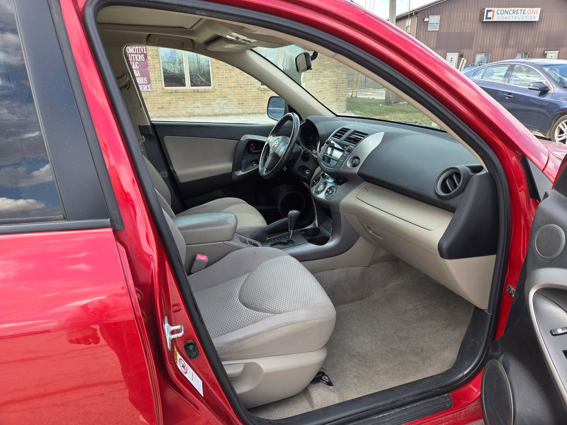 Used 2007 Toyota RAV4 Limited image 21