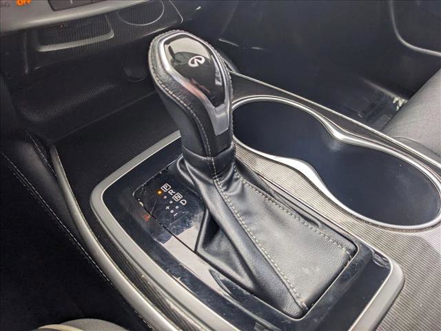 Used 2019 INFINITI QX60 Luxe w/ Essential Package image 16
