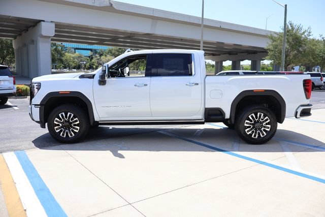 New 2026 GMC Sierra 3500 Denali Ultimate AWD/4WD image 4