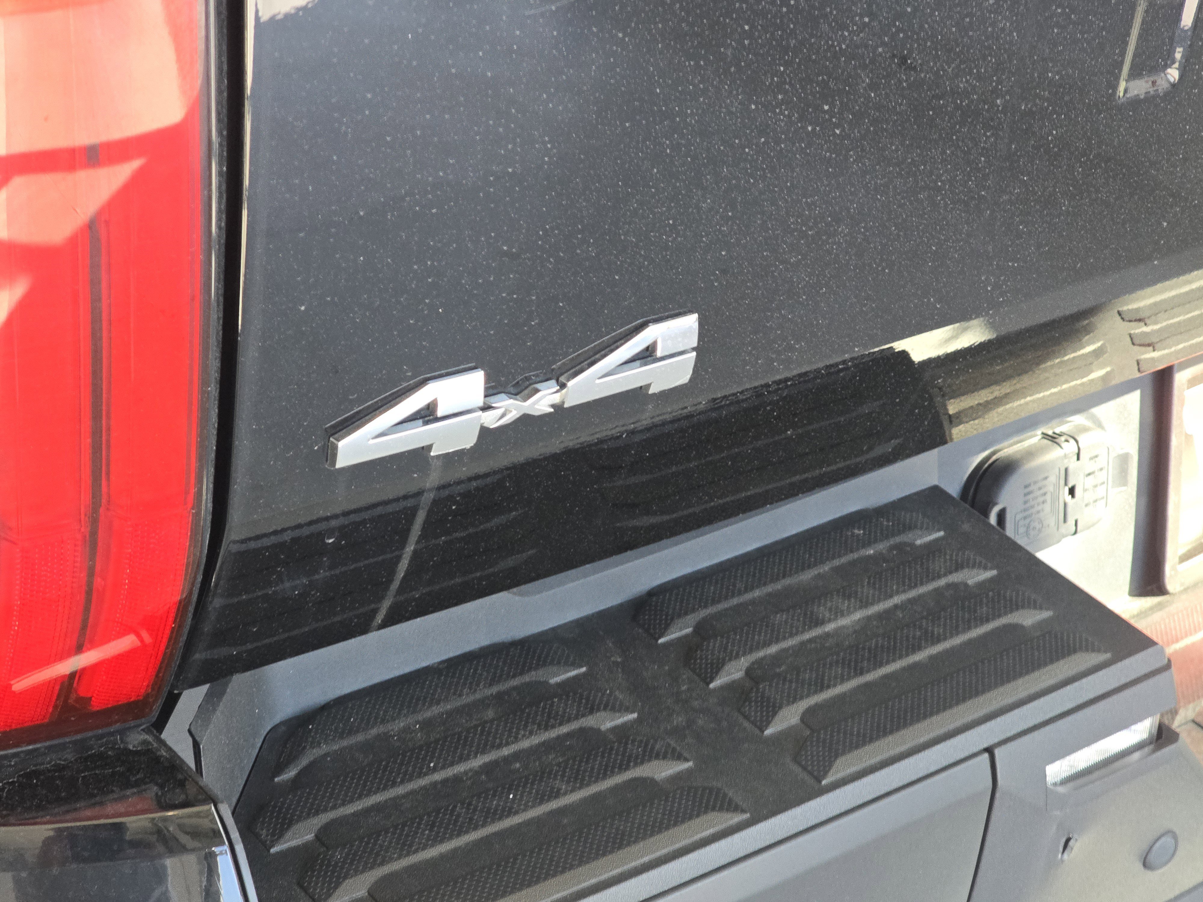 Used 2022 Toyota Tundra SR5 w/ SR5 Convenience Package image 16