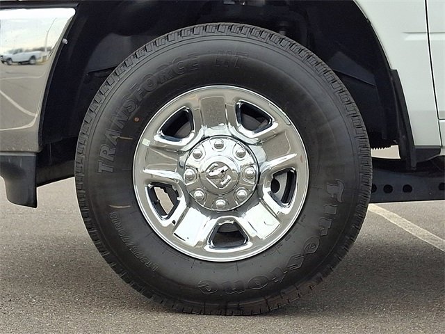 Used 2024 RAM 2500 Tradesman w/ Chrome Appearance Group image 8