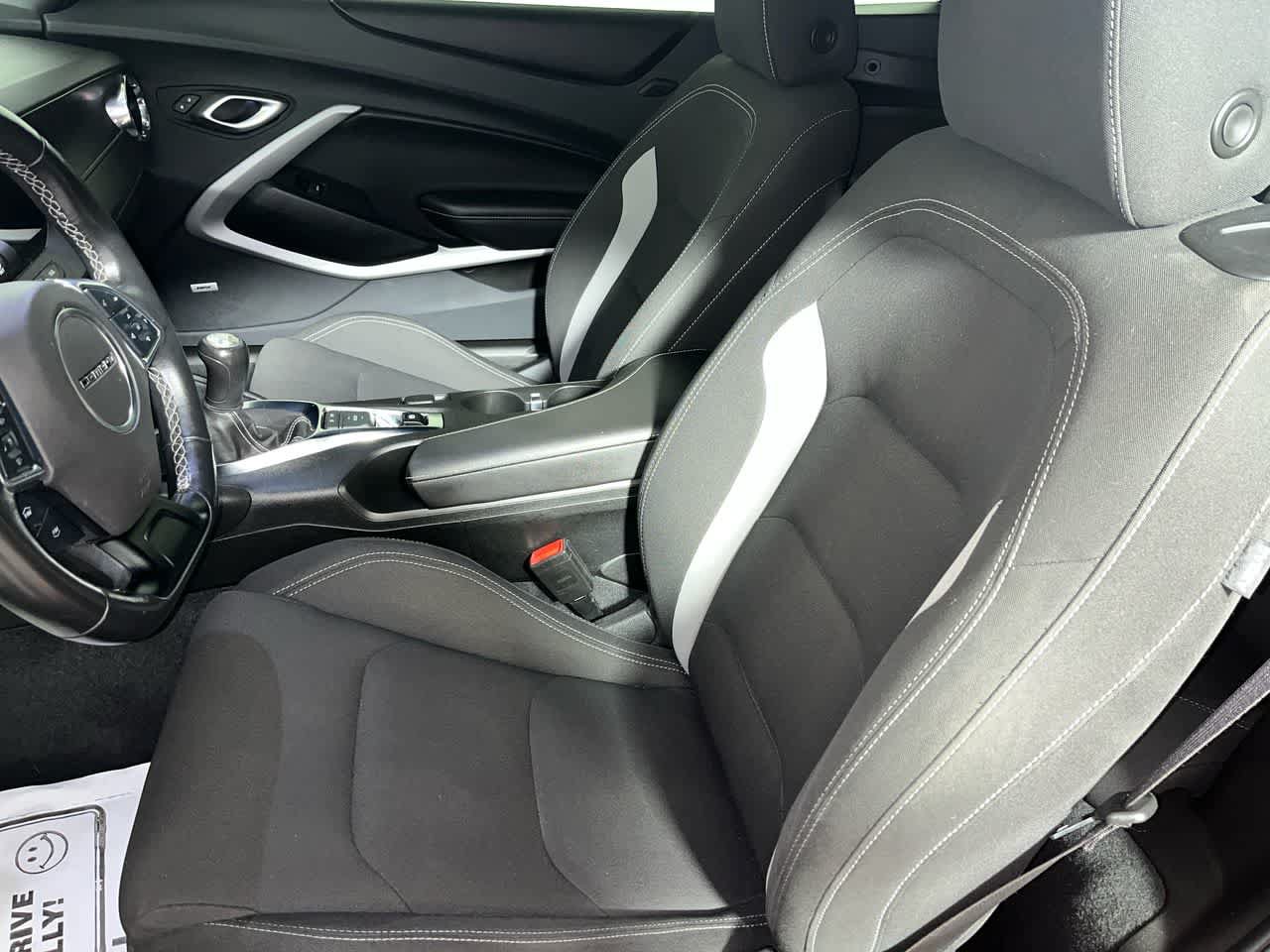 Used 2022 Chevrolet Camaro LT w/ Technology Package RWD image 15