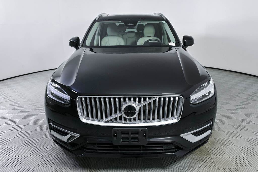 Certified 2025 Volvo XC90 T8 Ultra w/ Protection Package Premier AWD/4WD image 39