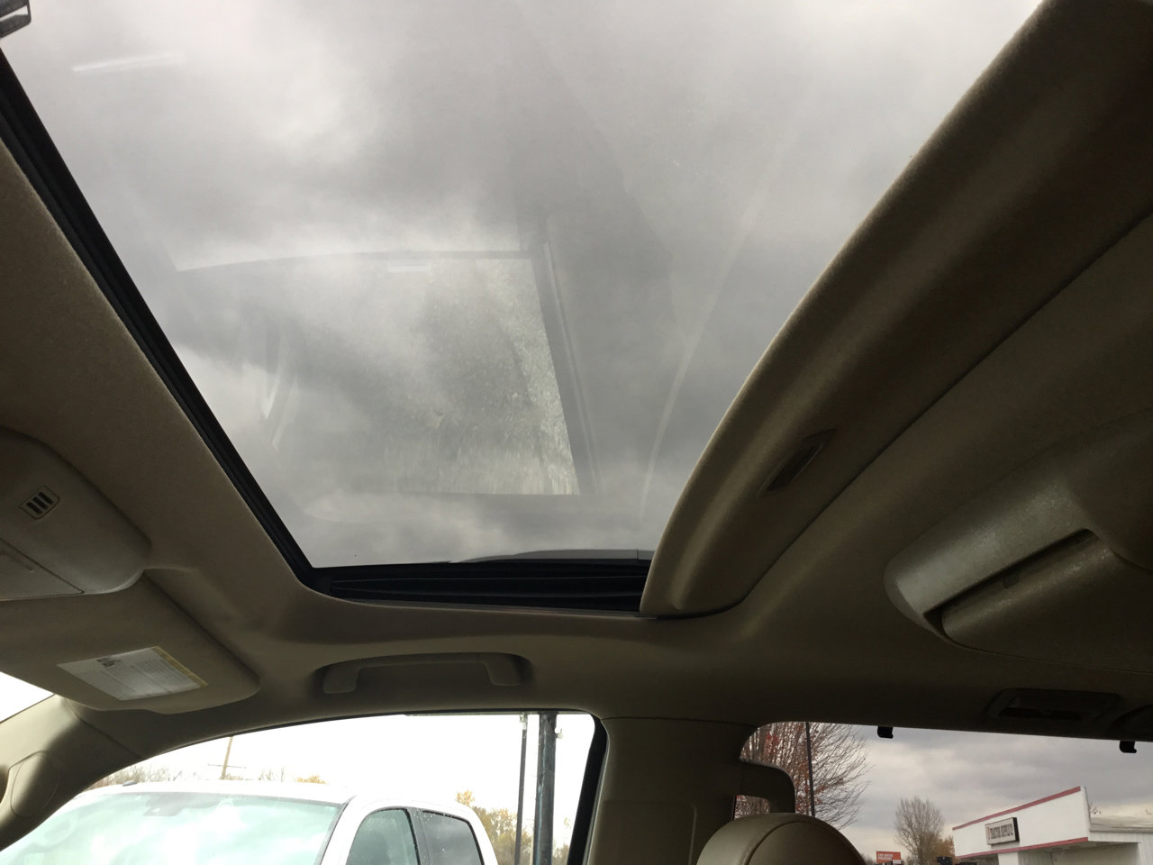 Used 2019 Toyota Sequoia Limited w/ Safety & Convenience Package image 18