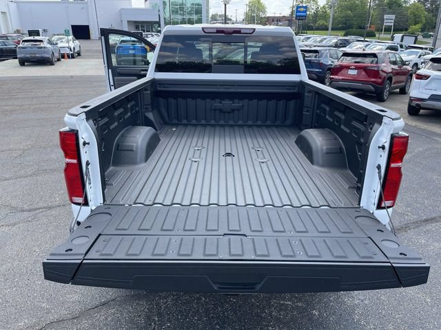 New 2026 Chevrolet Silverado 2500 ZR2 w/ LPO, Dark Essentials Package AWD/4WD image 23