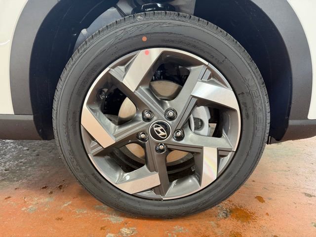 New 2026 Hyundai Venue SEL image 8