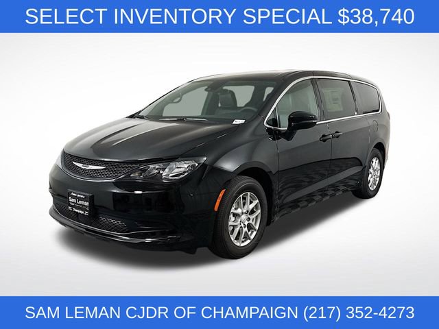 New 2026 Chrysler Voyager LX FWD image 3