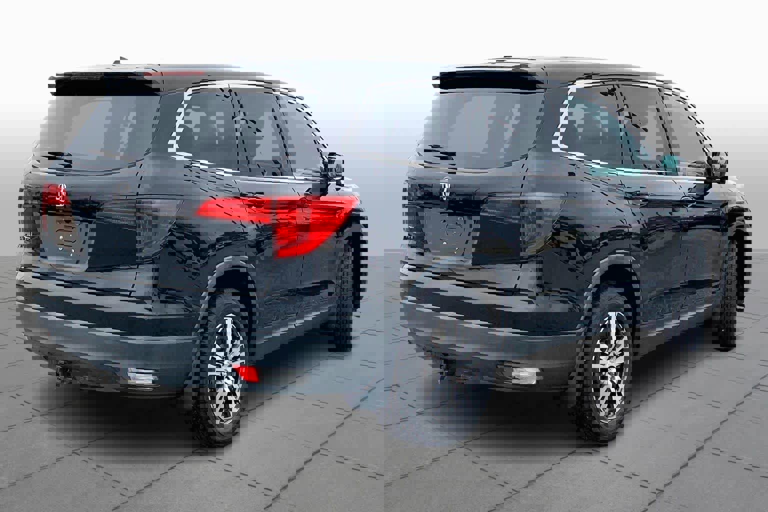 Used 2018 Honda Pilot EX-L image 12