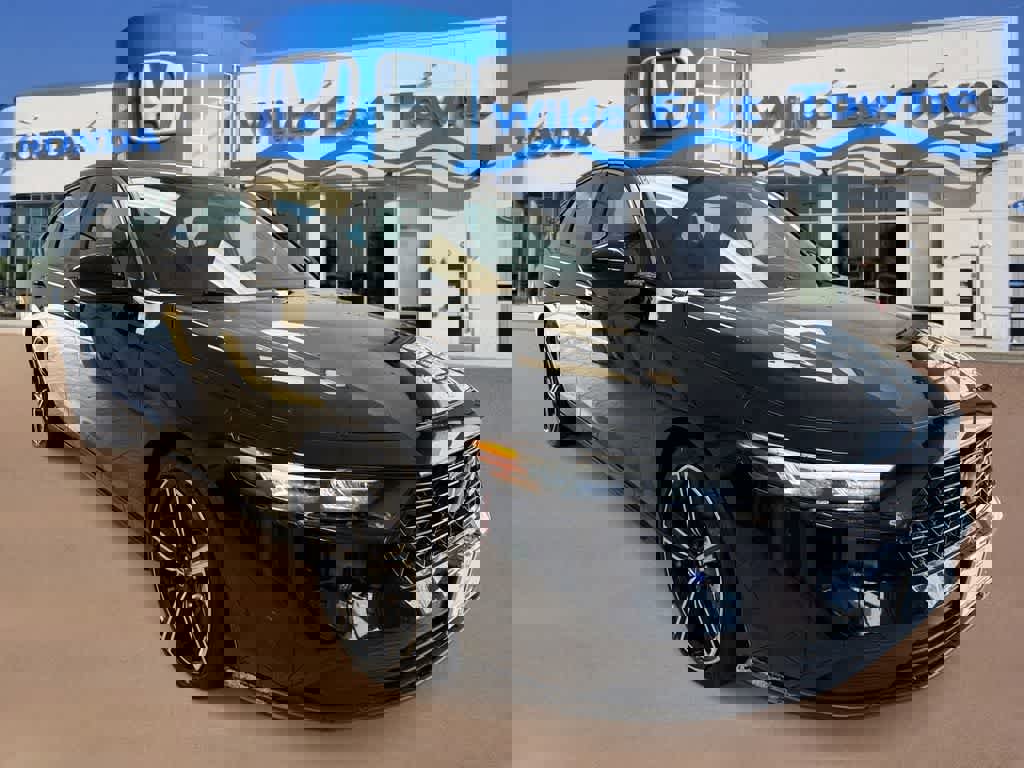 Certified 2025 Honda Accord Sport image 2