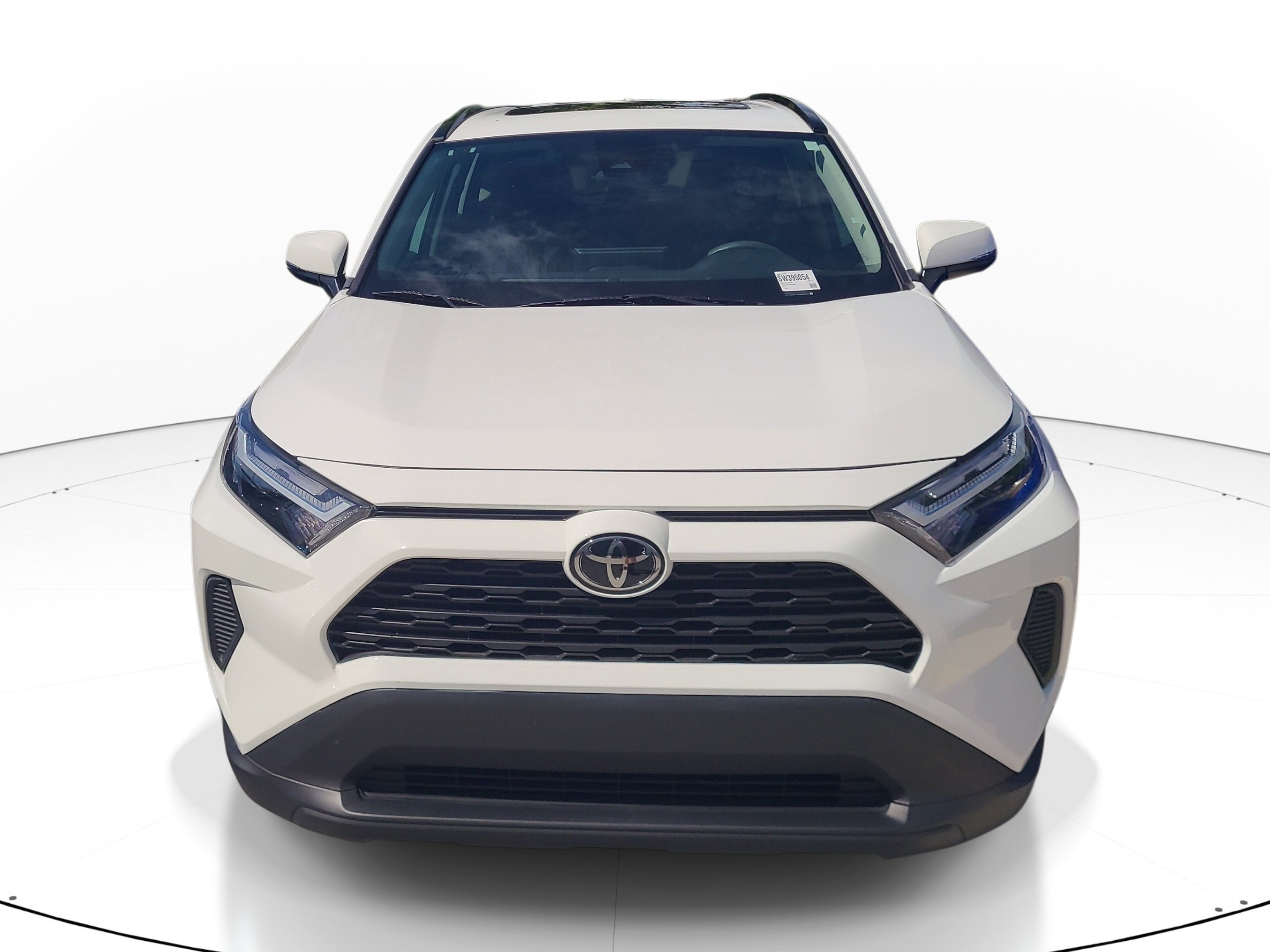 Used 2025 Toyota RAV4 XLE w/ Convenience Package FWD video 2