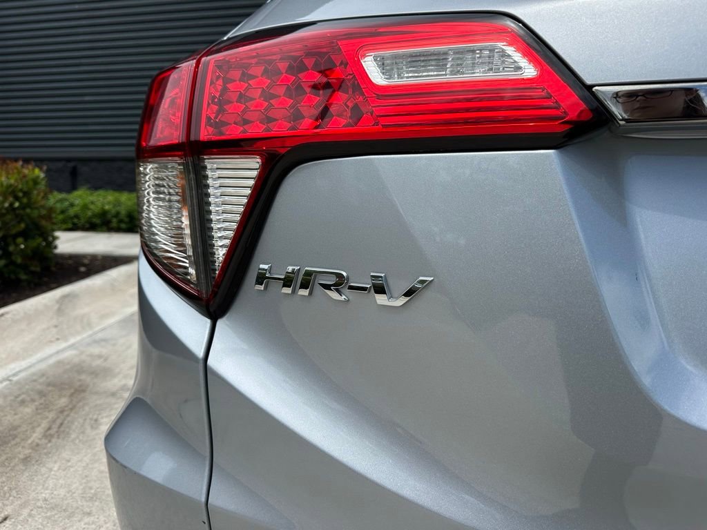 Used 2022 Honda HR-V EX-L image 14