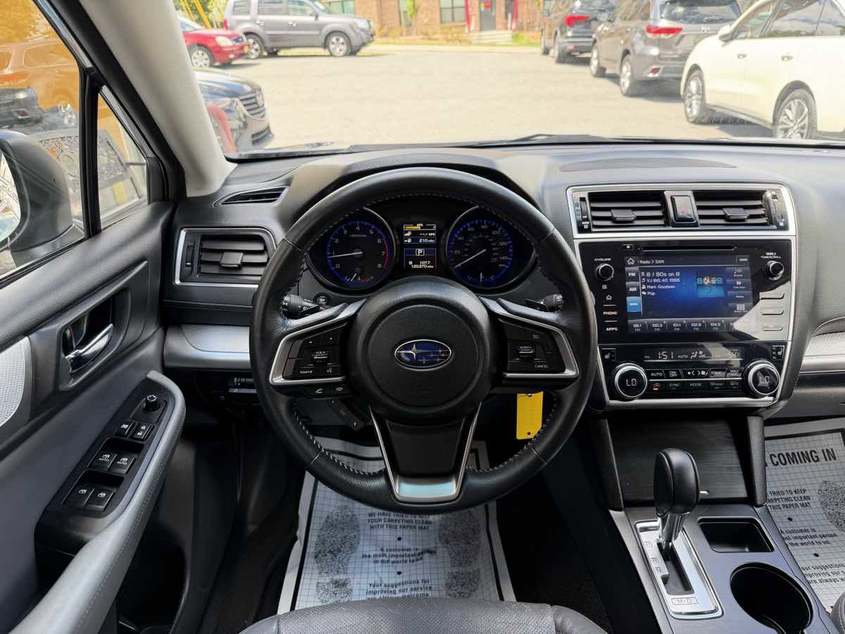 Used 2018 Subaru Outback 2.5i Premium AWD/4WD image 14