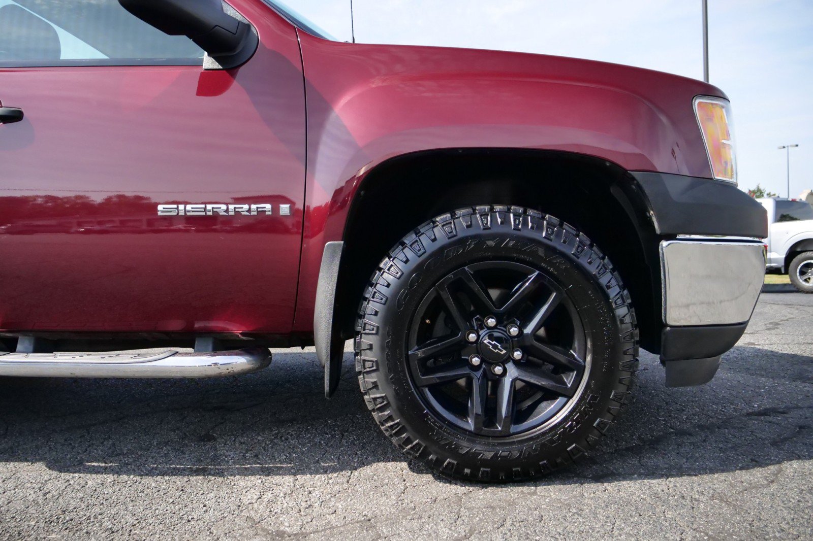 Used 2009 GMC Sierra 1500 W/T AWD/4WD image 30