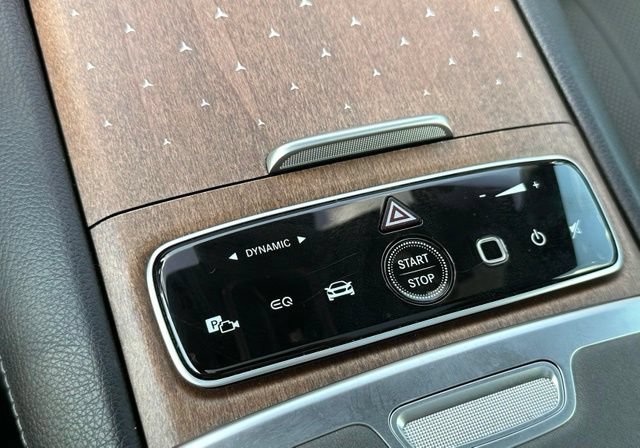 Used 2023 Mercedes-Benz EQS 580 4MATIC SUV image 25