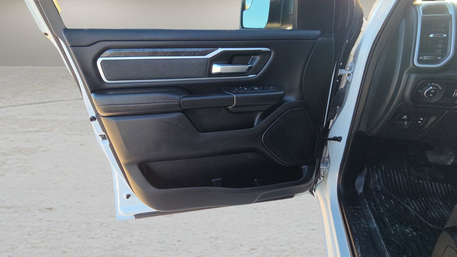 Used 2022 RAM 1500 Lone Star RWD image 22