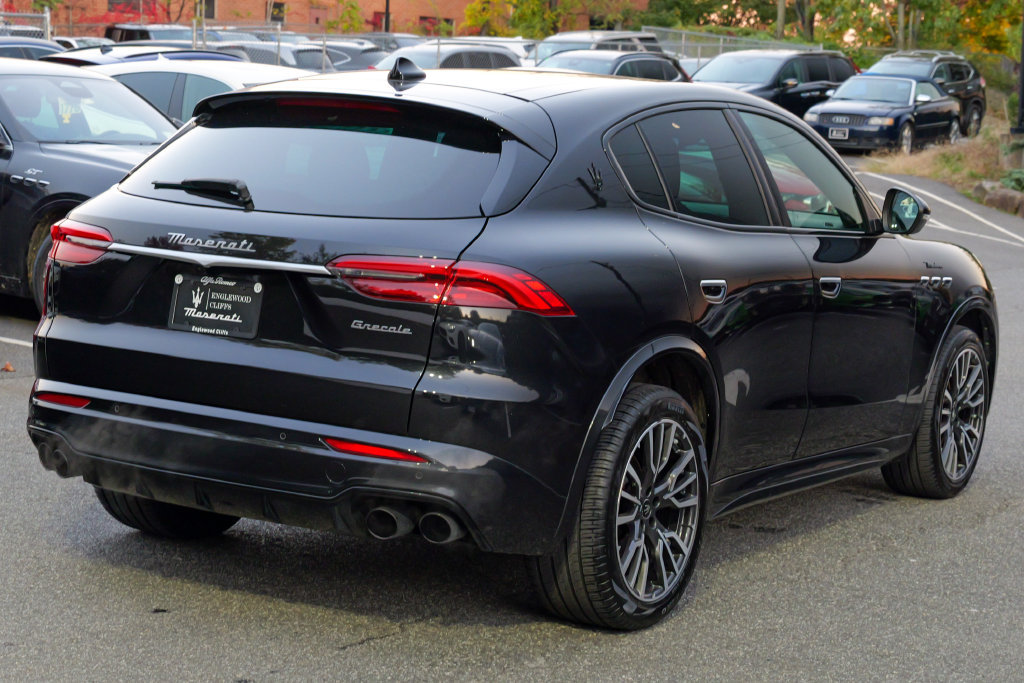 Used 2023 Maserati Grecale Modena AWD/4WD image 7