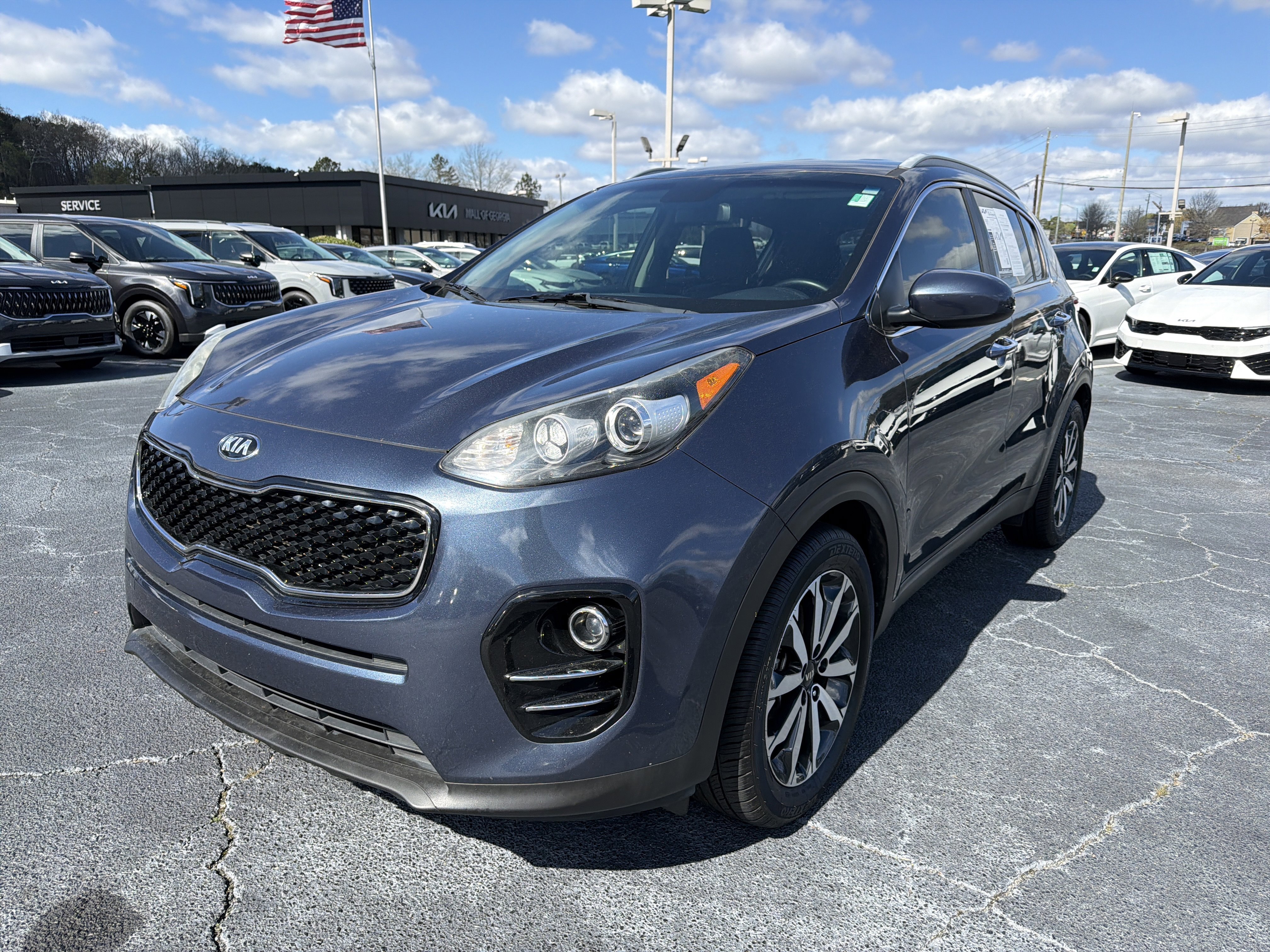 Used 2017 Kia Sportage EX image 3