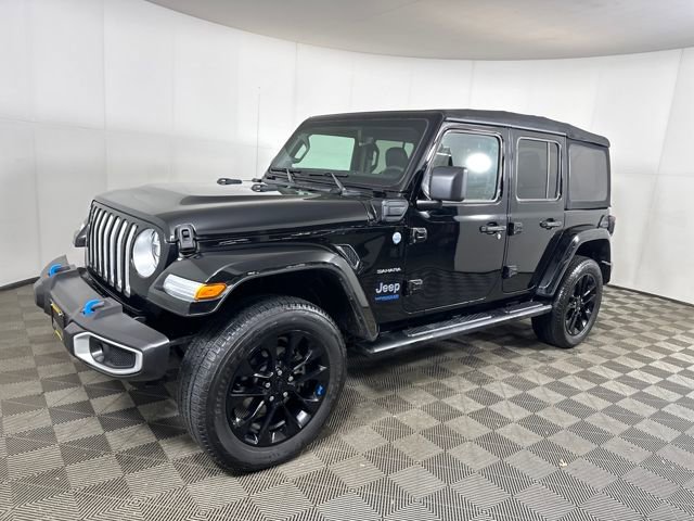 Used 2022 Jeep Wrangler Unlimited Sahara w/ Cold Weather Group image 7