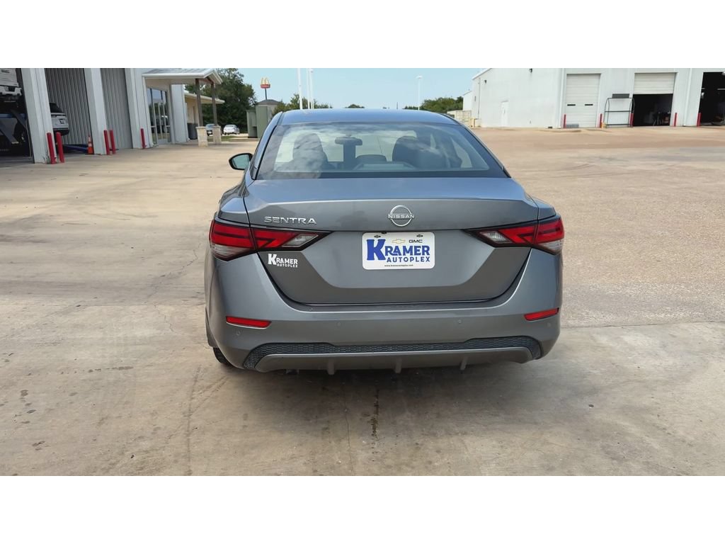 Used 2024 Nissan Sentra S FWD image 7
