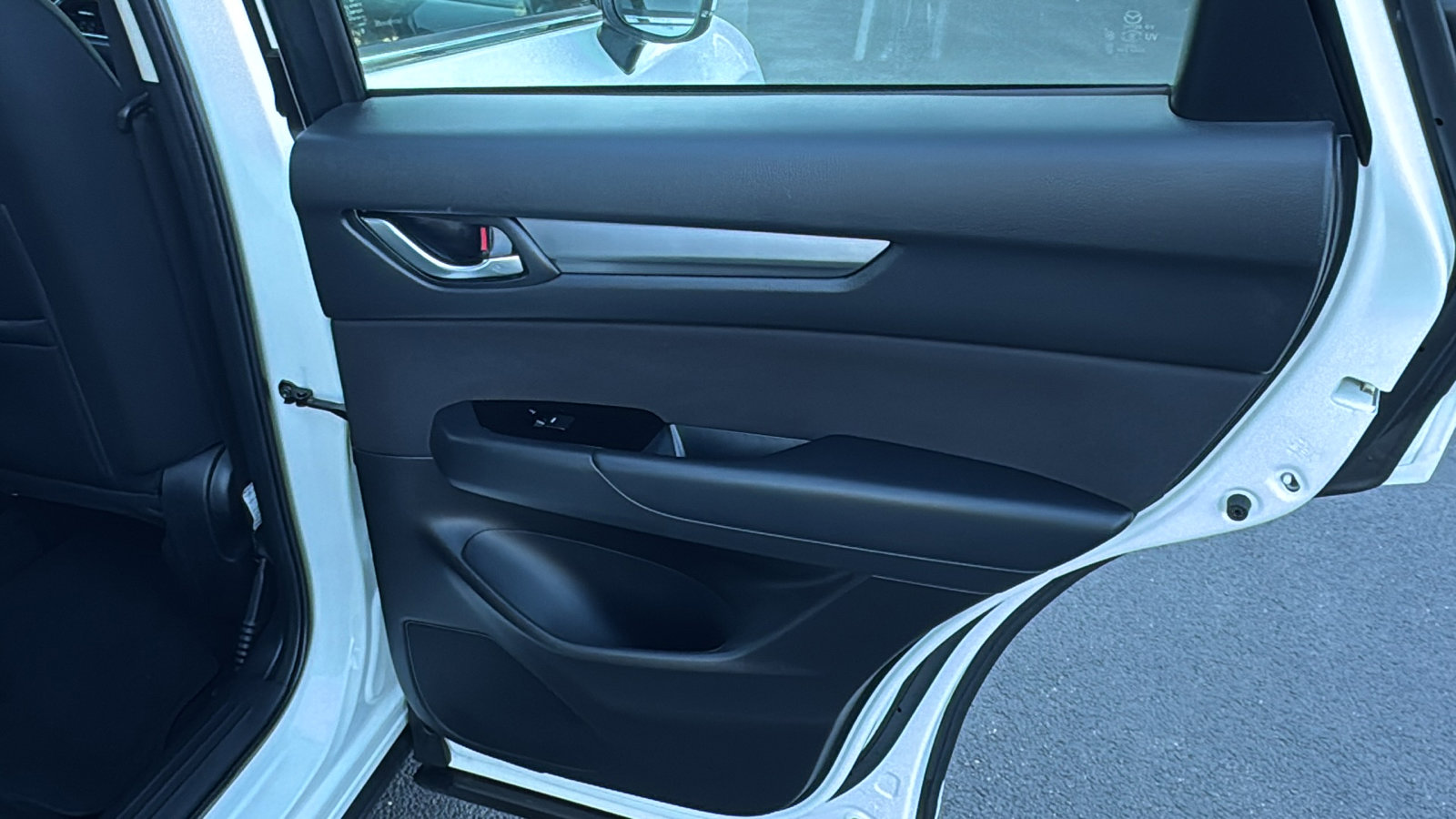 Certified 2023 MAZDA CX-5 AWD 2.5 S image 30