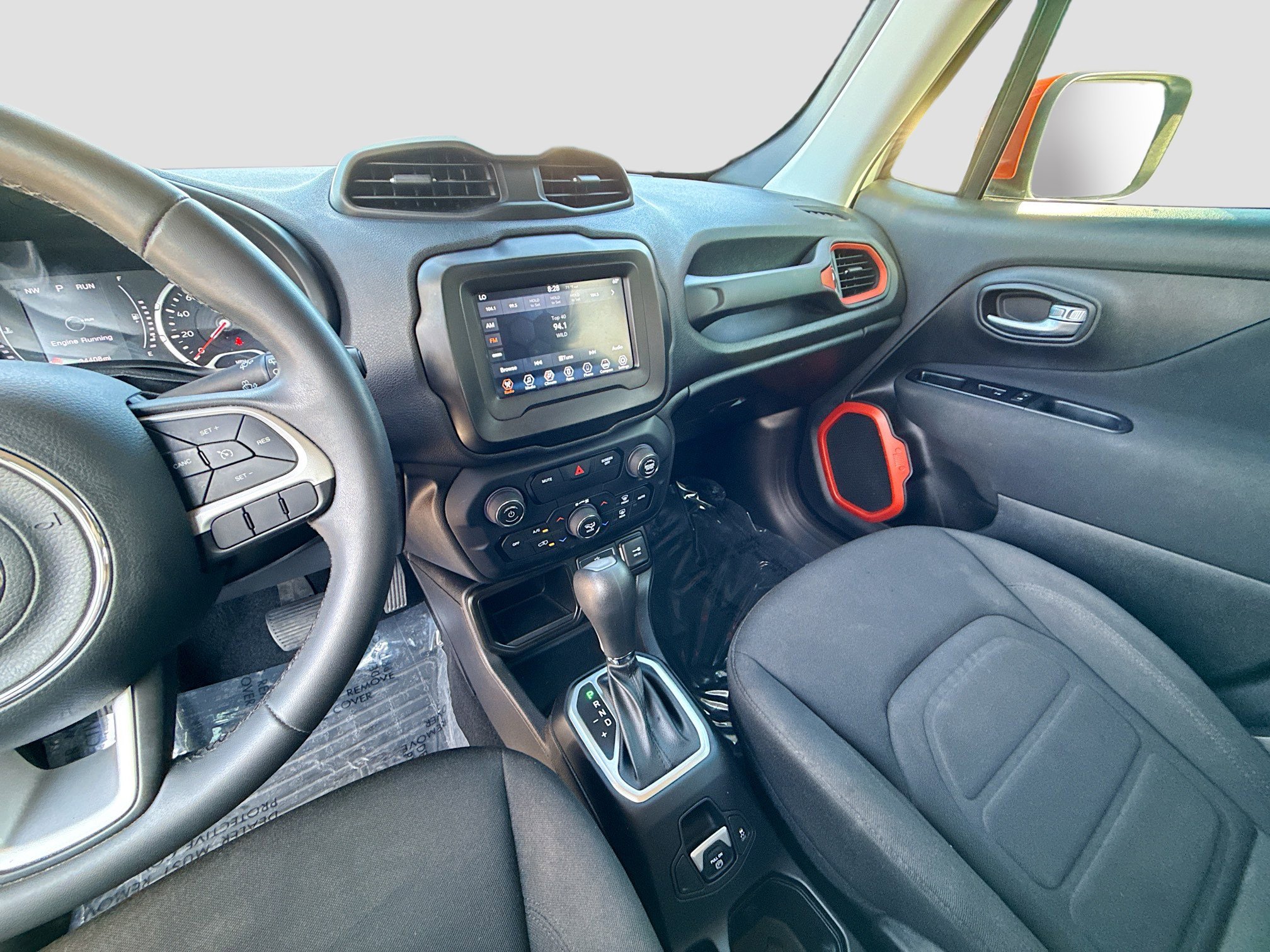 Used 2020 Jeep Renegade Latitude image 25