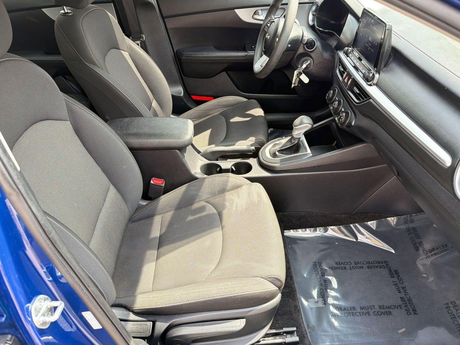 Used 2024 Kia Forte LXS FWD image 27