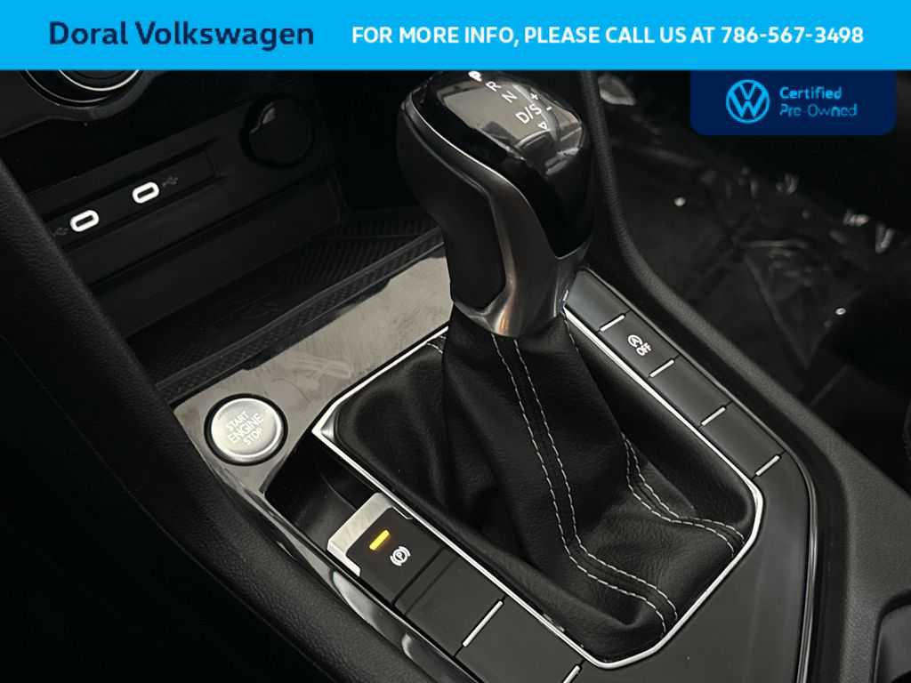 Certified 2024 Volkswagen Taos SE image 21