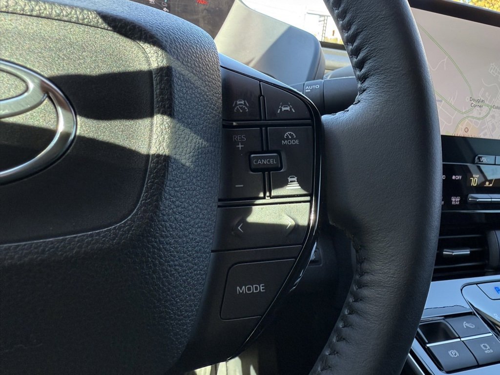 Used 2024 Toyota bZ4X Limited image 19