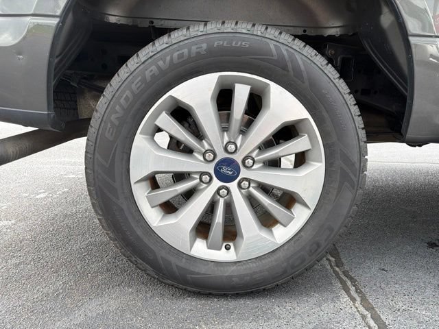 Used 2017 Ford F150 XL w/ Equipment Group 101A Mid AWD/4WD image 9