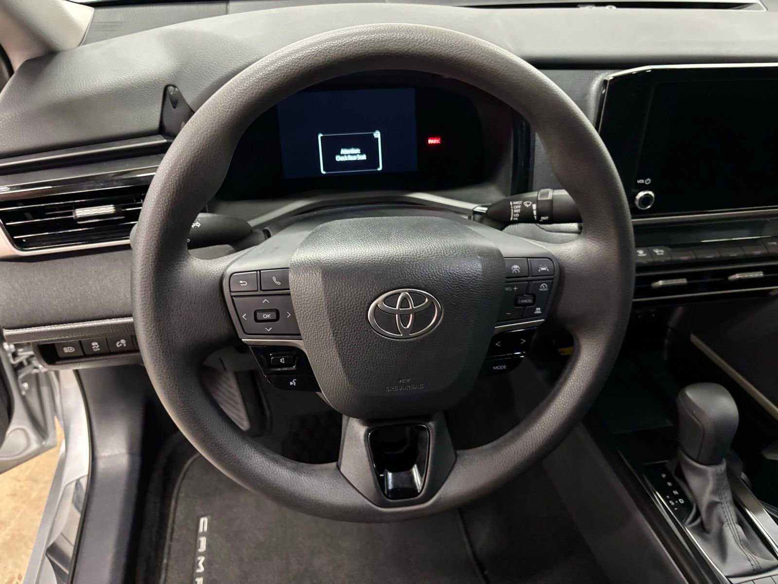 Used 2025 Toyota Camry LE FWD image 16