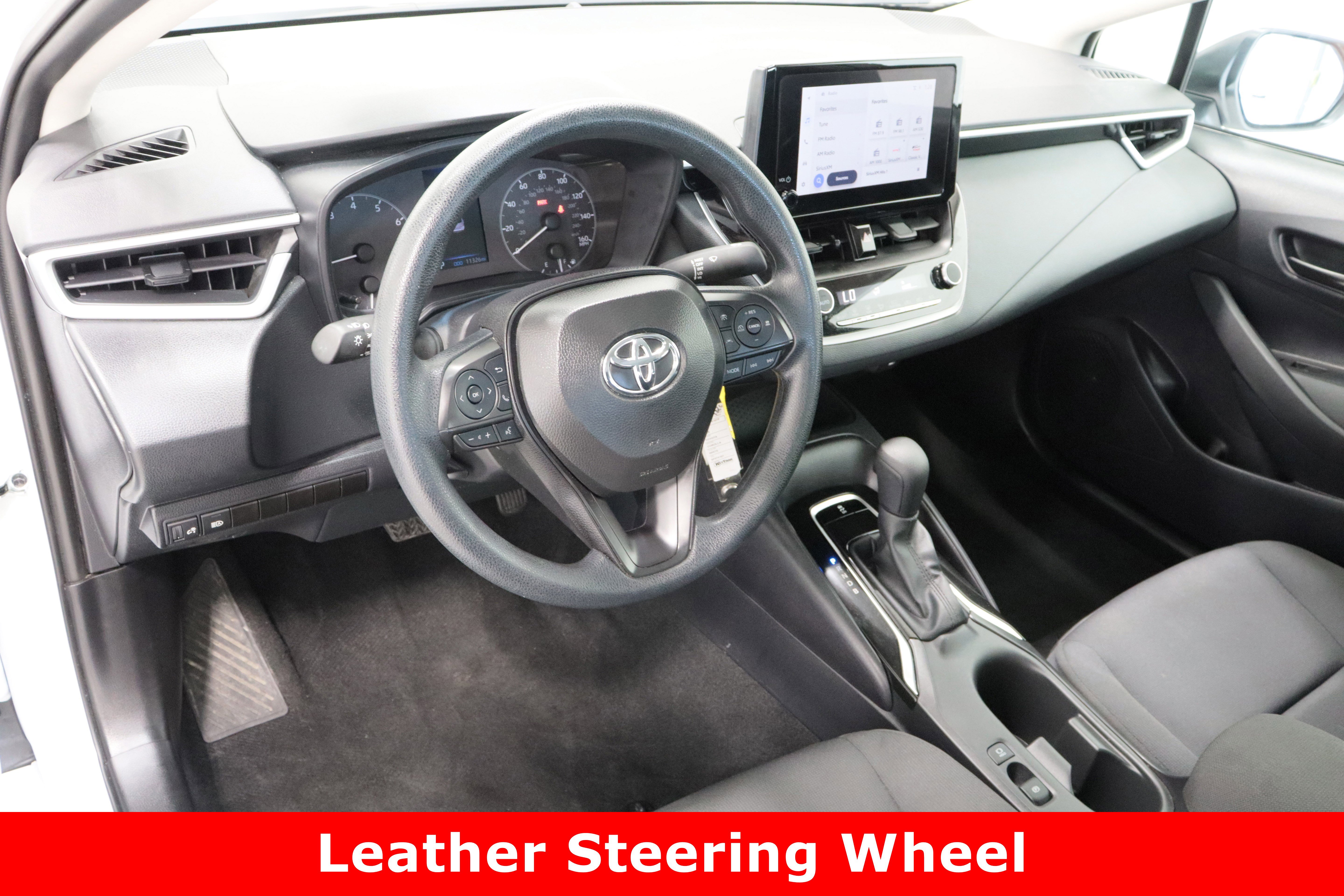 Used 2025 Toyota Corolla LE image 13