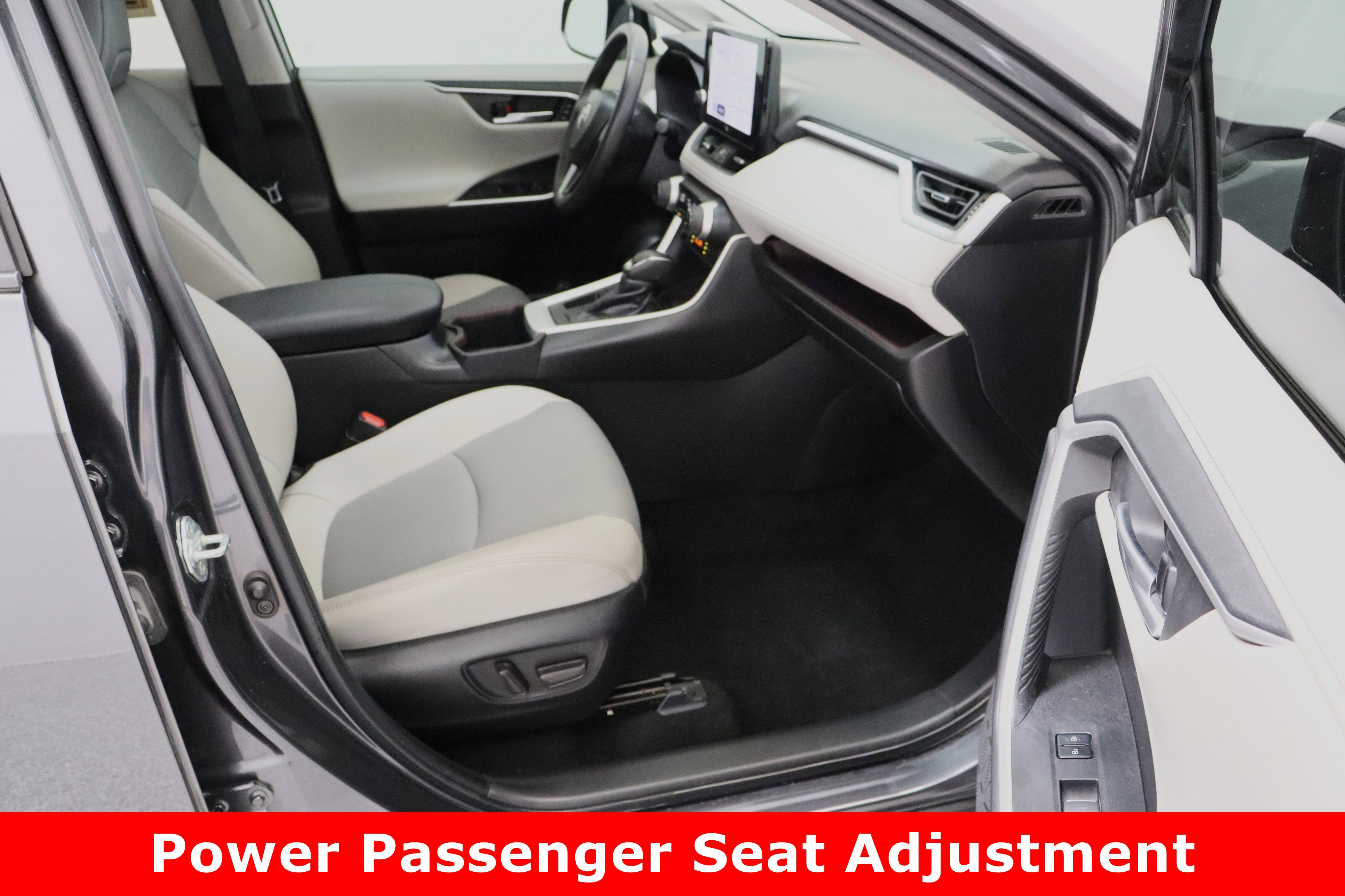 Used 2023 Toyota RAV4 Limited image 40