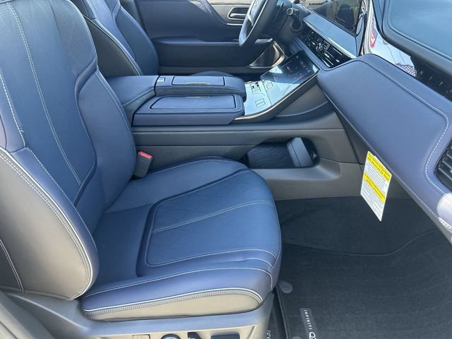 New 2027 INFINITI QX80 Sensory w/ Sport Exterior Package AWD/4WD image 13