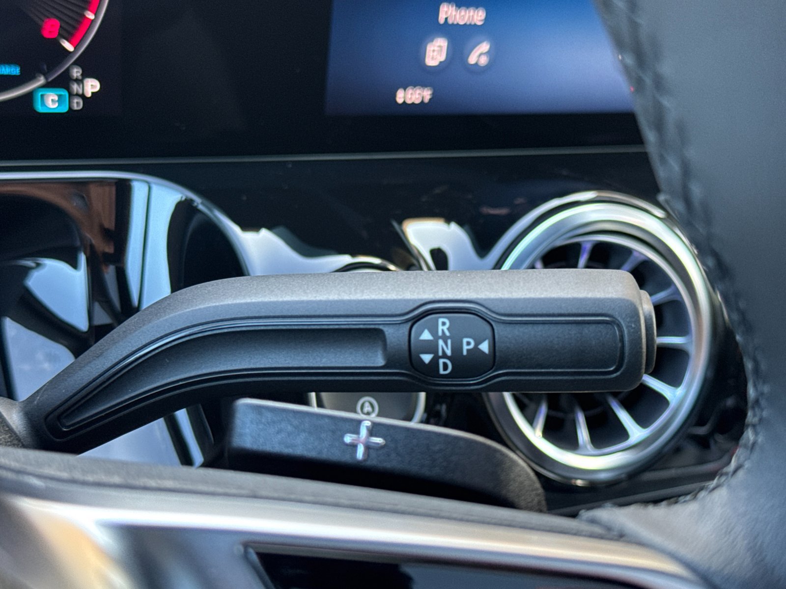 New 2026 Mercedes-Benz GLA 250 4MATIC image 19