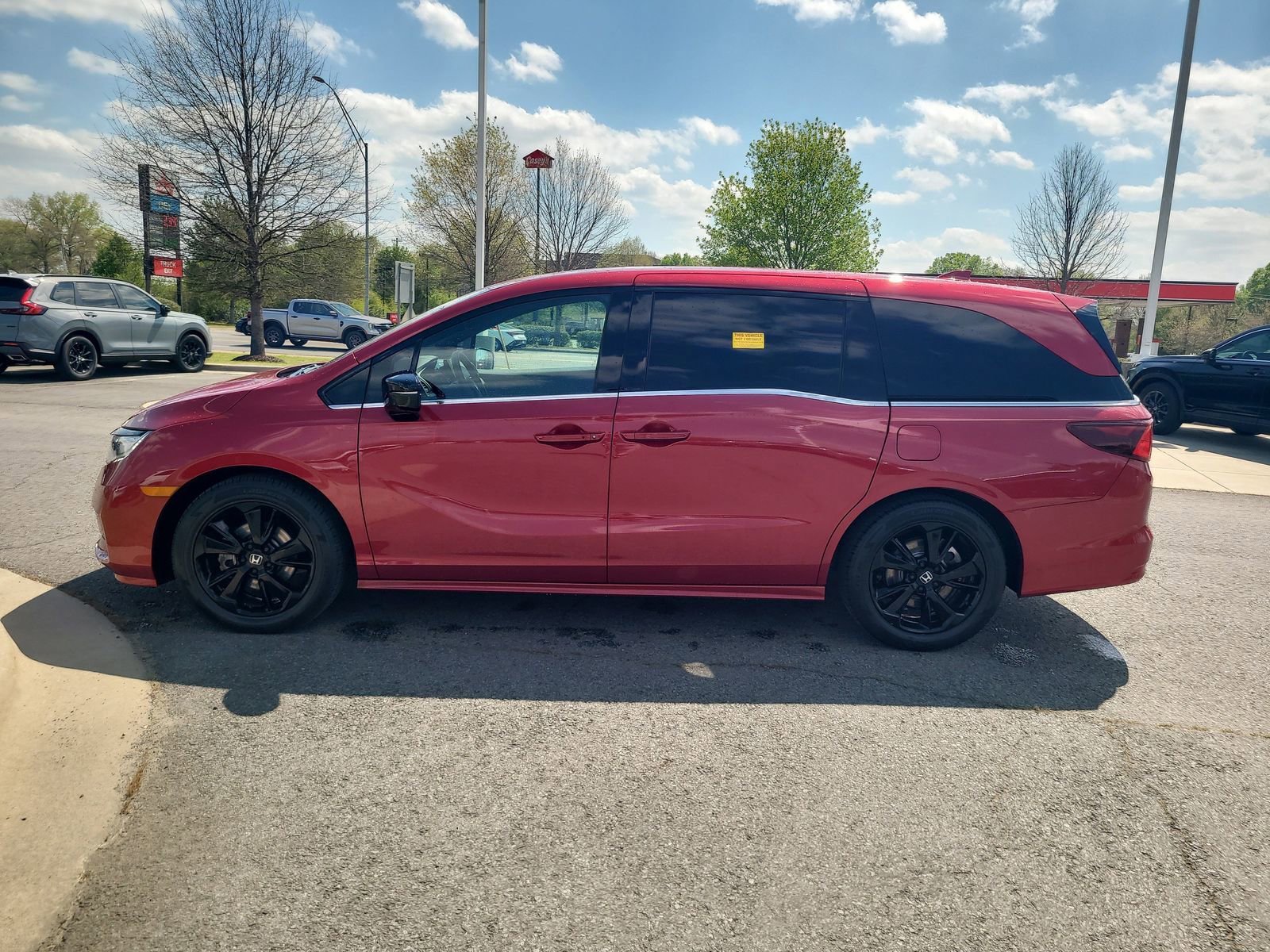 Certified 2024 Honda Odyssey Sport image 6