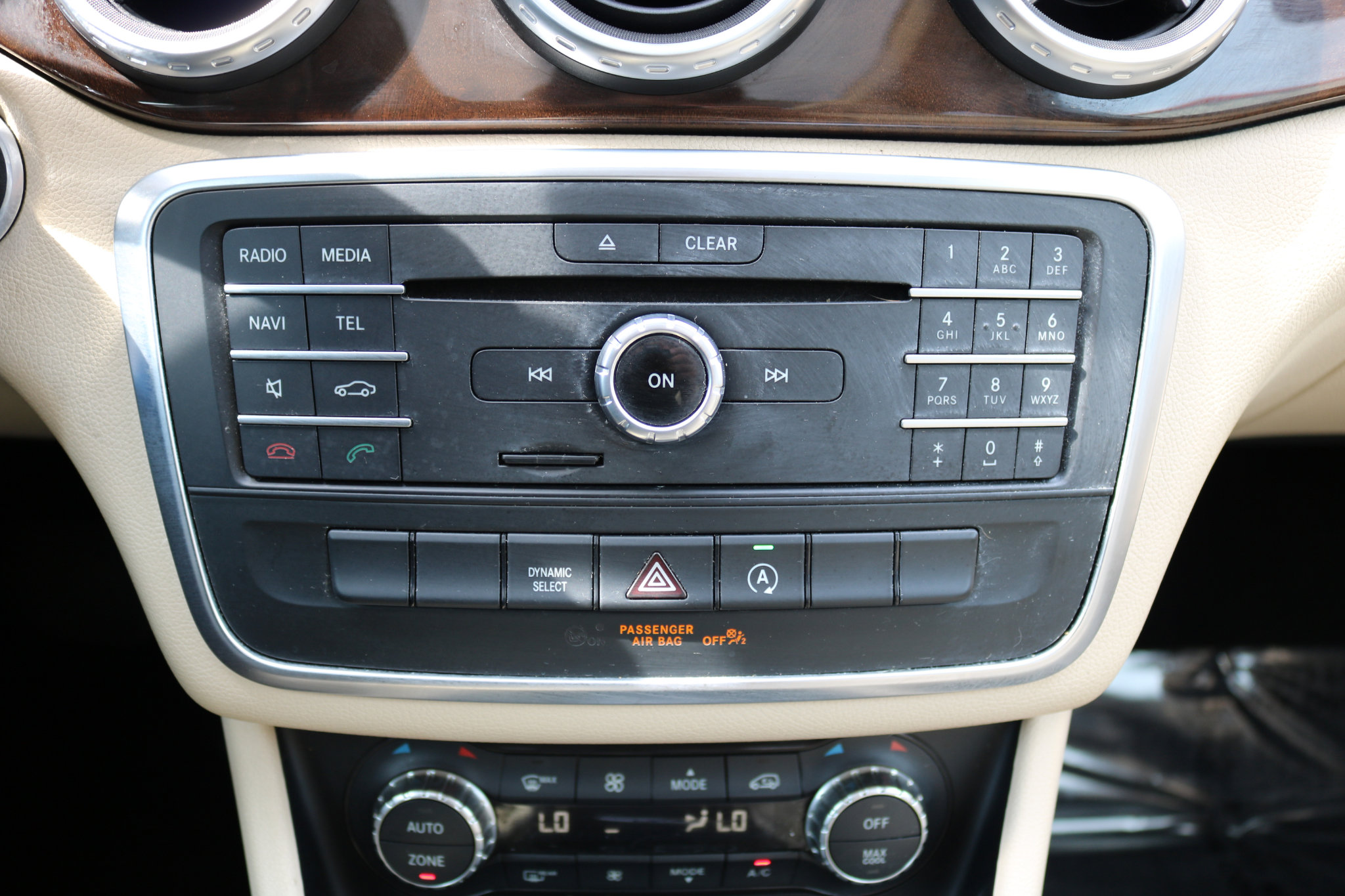 Used 2016 Mercedes-Benz GLA 250 image 26