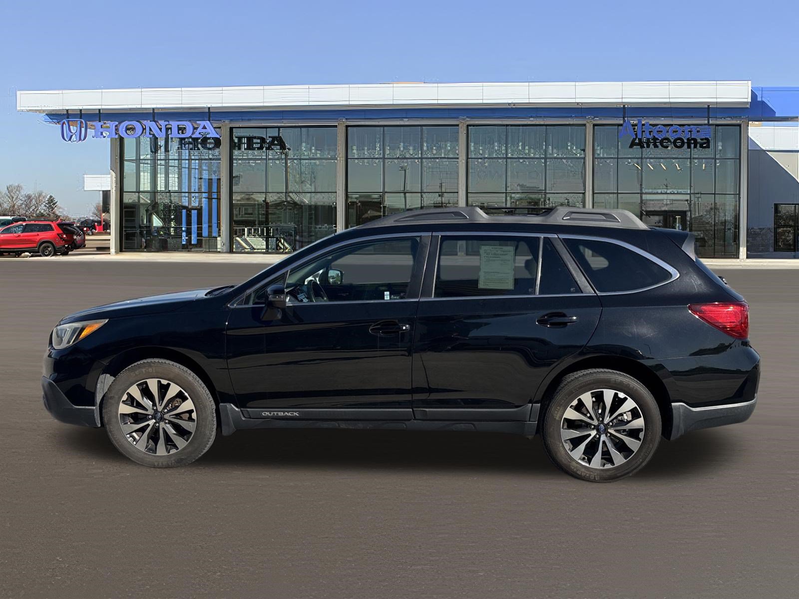 Used 2017 Subaru Outback 3.6R Limited AWD/4WD image 2