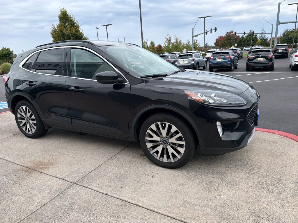 Used 2021 Ford Escape Titanium AWD/4WD image 6