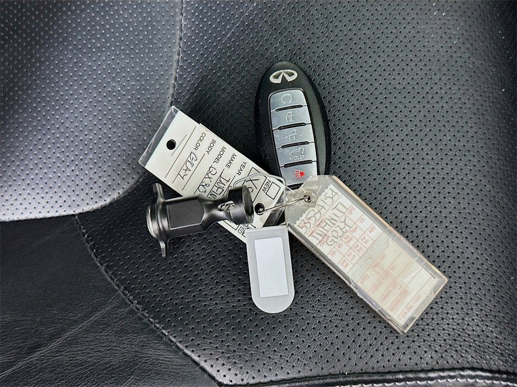 Used 2024 INFINITI QX80 Luxe image 34